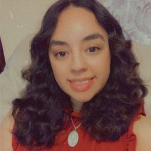 Meet your Posher, Lorena